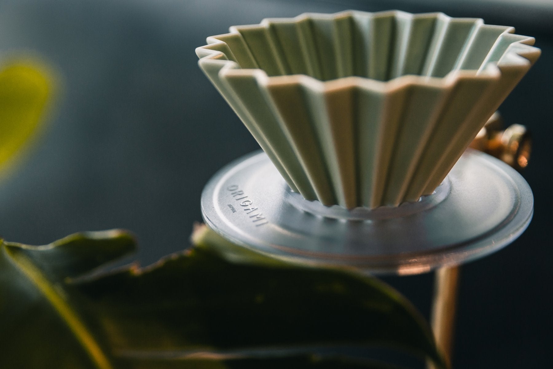 Origami Dripper Collar - Resin