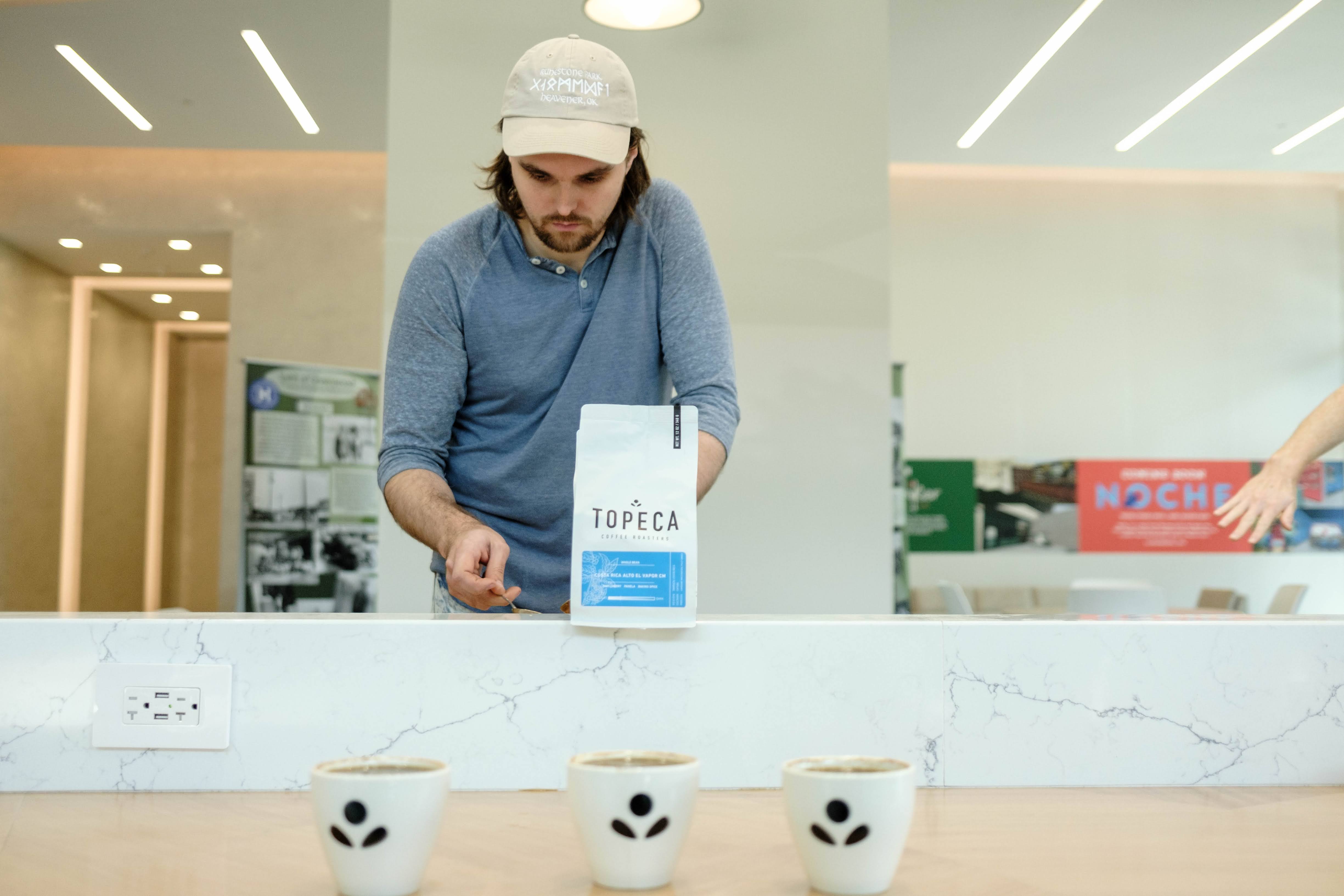 Topeca coffee brewing